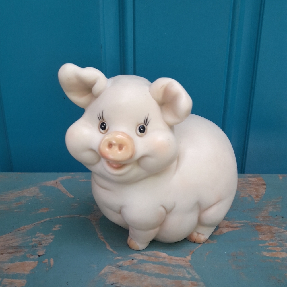 2 Vintage Piggy Banks Plastic Pig Flower Power Hippie Dog Rubber Stoppers Retro - Picture 8 of 10